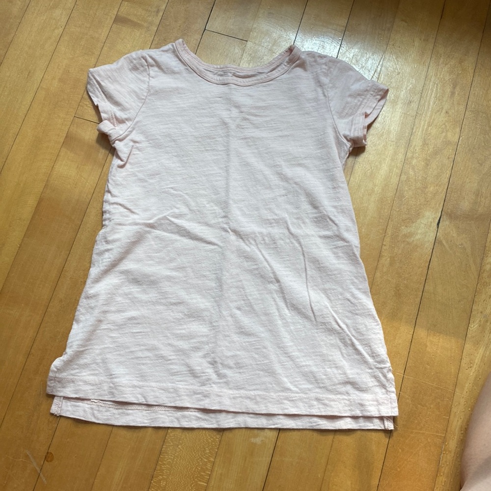 Light pink tshirt